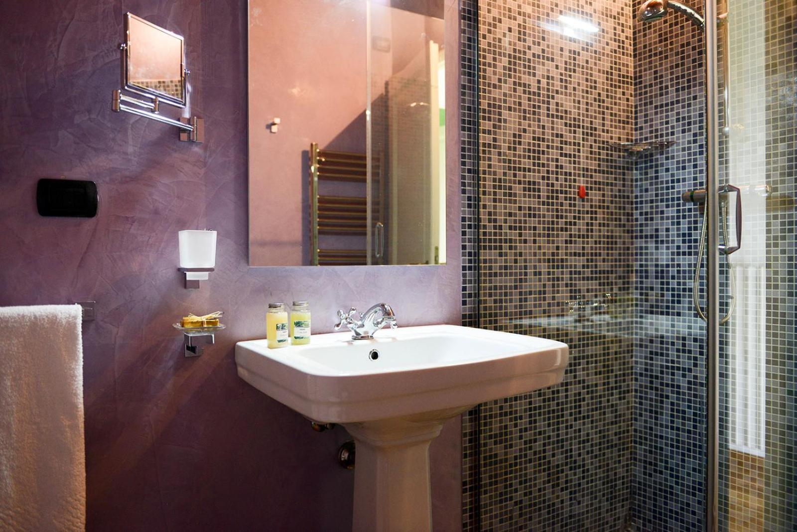 Bed and Breakfast ai Santinelli Vorno Camera foto